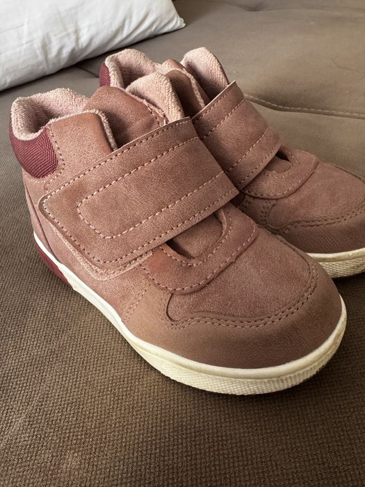 Продам детские вещи