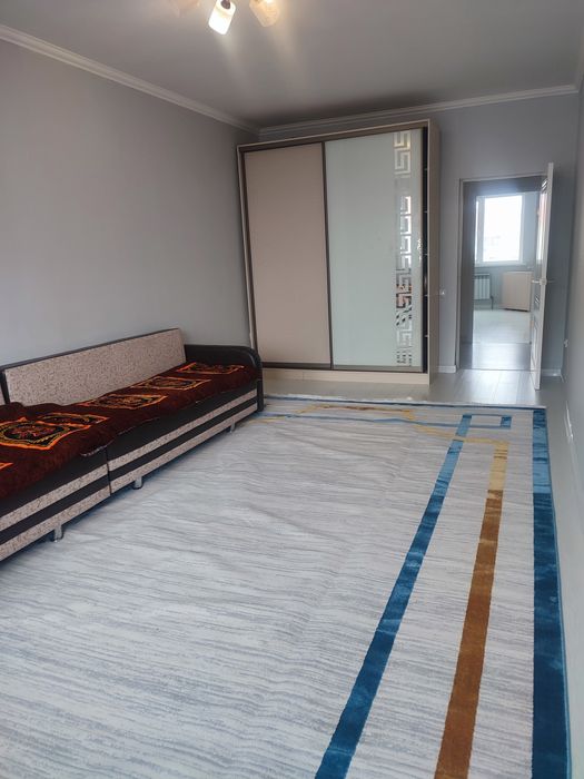 Жасканатта квартира арендаға беріледі