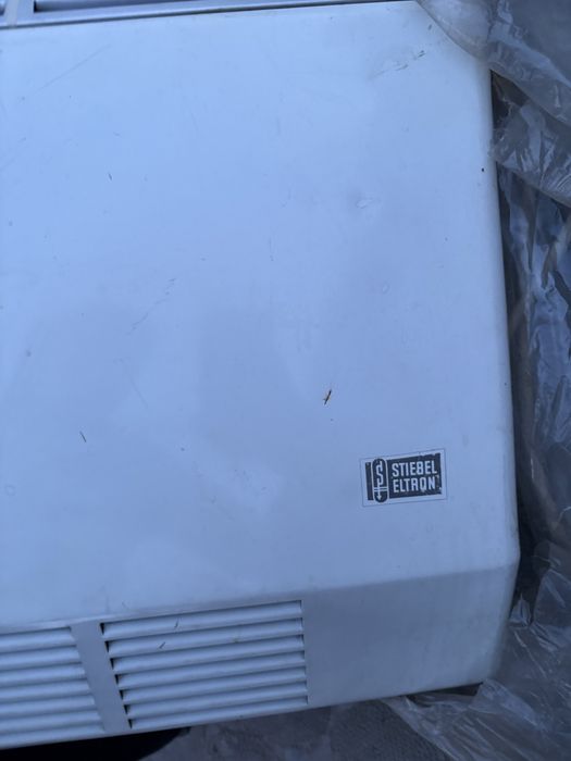 Vând aeroterma calorifer electric caldura radiator convector / aparat electric Stiebel Eltron, fabricat în Germania, stare bună, exact ca în poze.