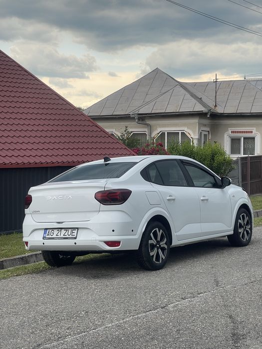Dacia Logan III octombrie 2024 full option