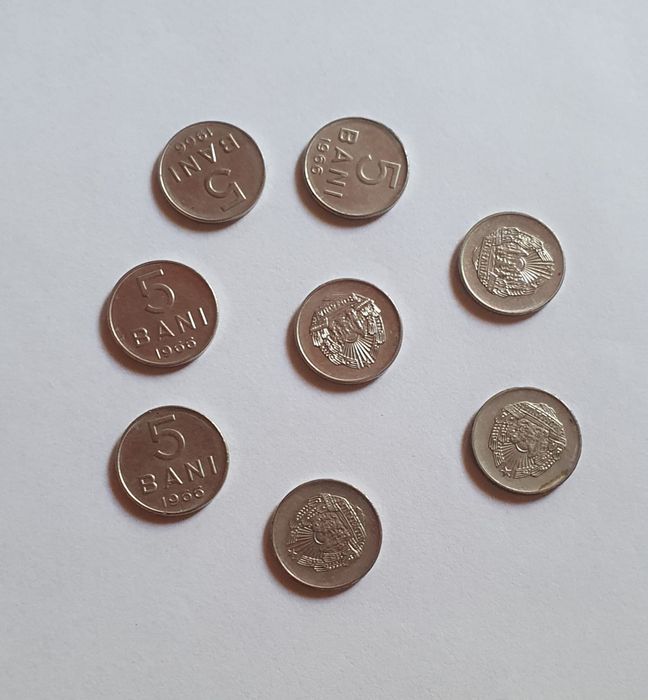 Bancnote și monede românești și străine de coleție