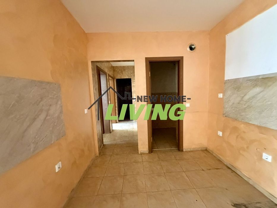 Продава се Тристаен апартамент в Пловдив, Гагарин - 95 кв.м за 901 €/кв.м - Снимка #4