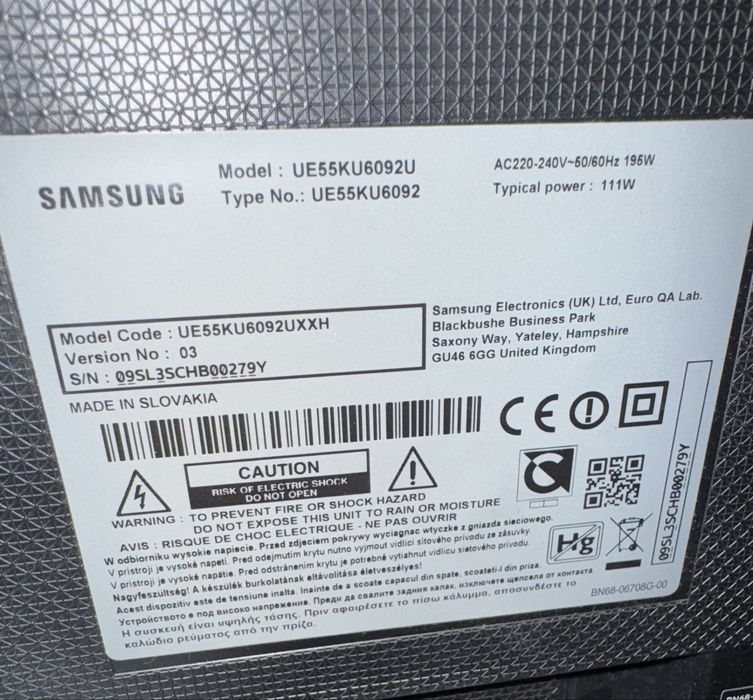 Tv samsung 139cm (55inch) + Soundbar + Banda LED