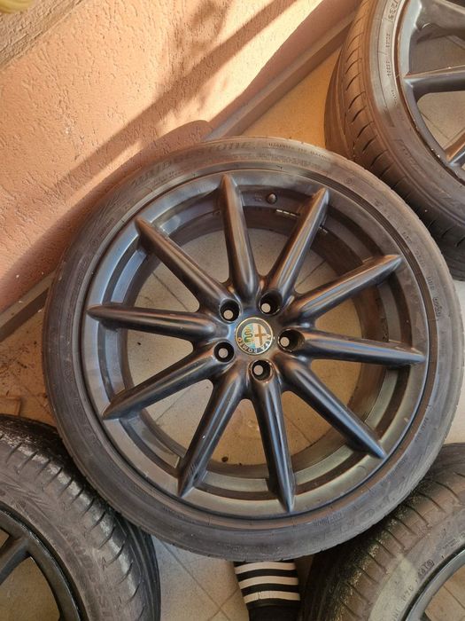 Продавам джати с гуми 5.110 19