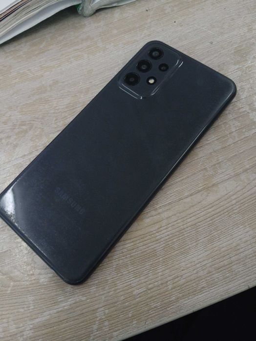 Samsung a23 продам торг есть