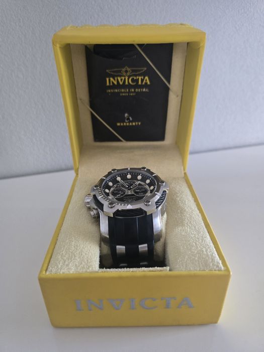 Часовник Invicta