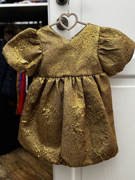 Rochita H&M, marimea 104