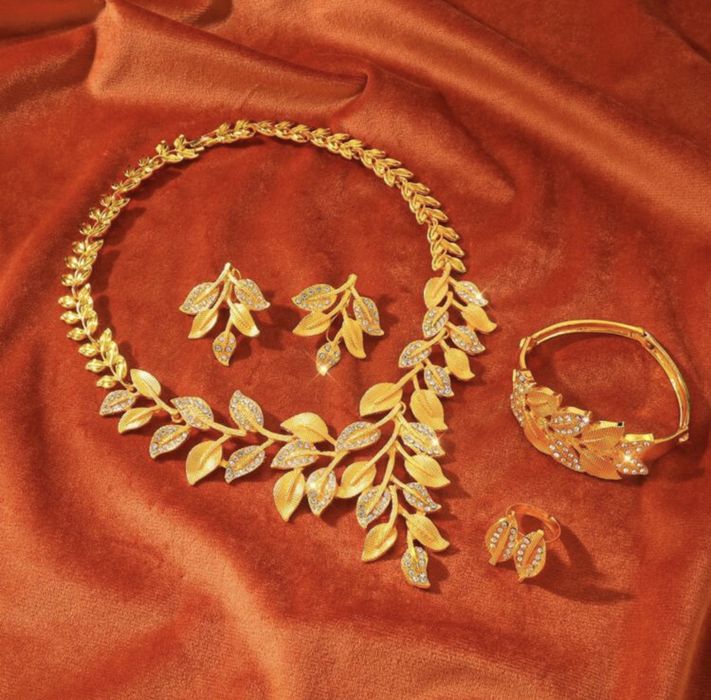 Комплект, позлатено злато