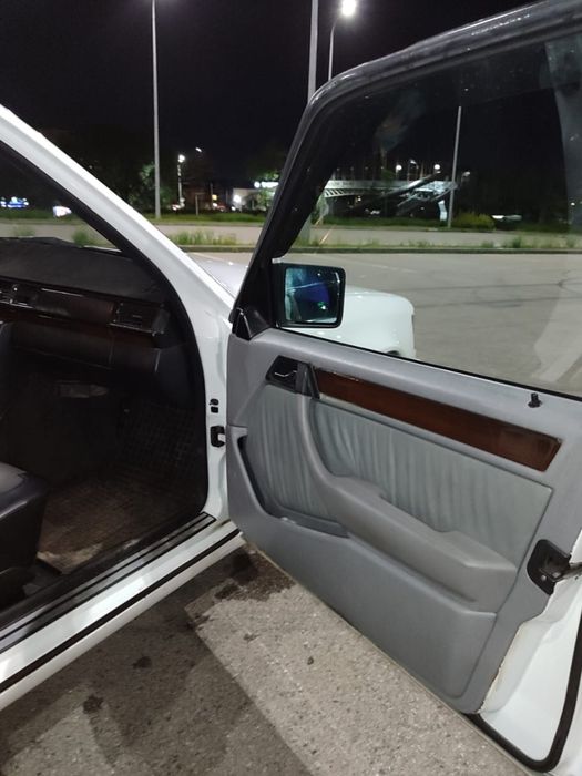 Продам Мерседес 124