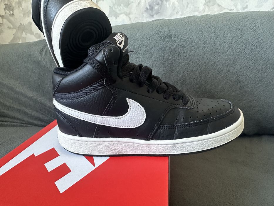 Nike court vision маратонки