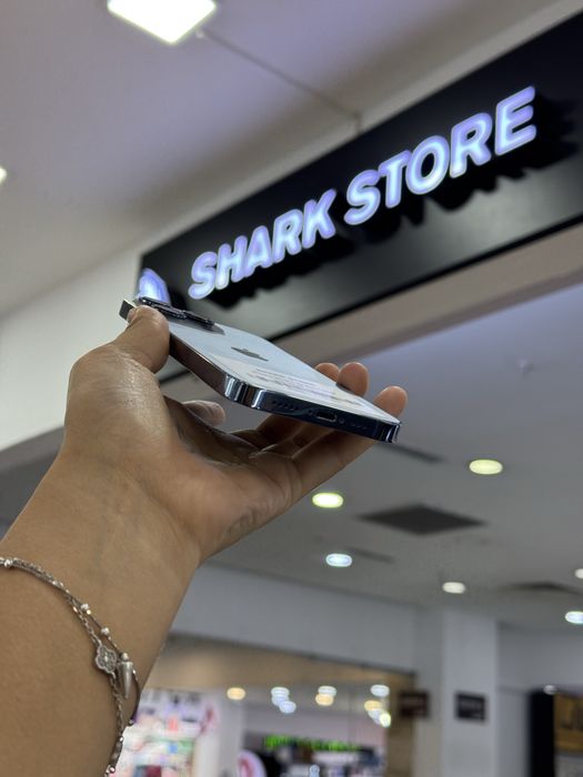 iphone 13 pro Shark store