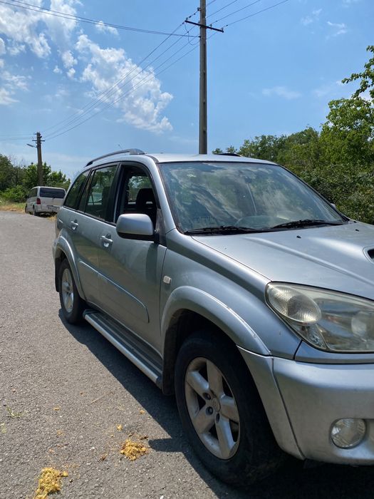 Toyota rav 4 vand sau schimb