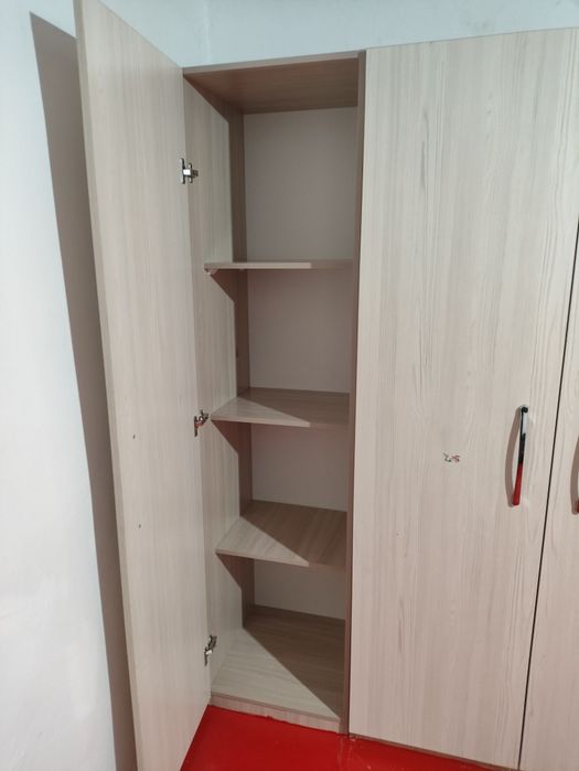 Шкаф сатылады!!!