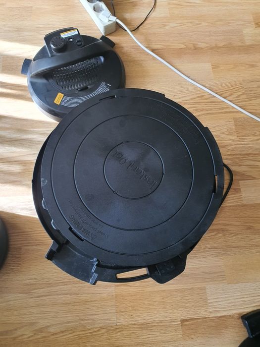 Multicooker cu air fryer Instant Pot Pro Crispy AF8