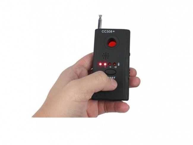 Детектор за откриване на подслушвателни устройства и скрити камери.