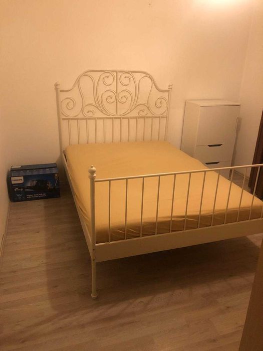 Inchiriez apartament 3 camere decomandat