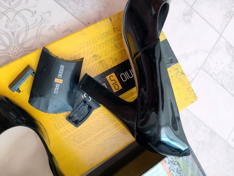 Туфли Аntonio Biaggi размер 35.