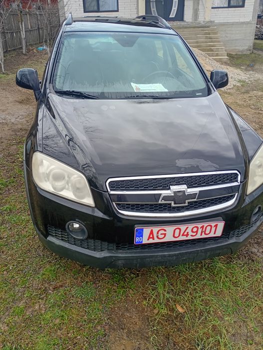Vând Chevrolet Captiva