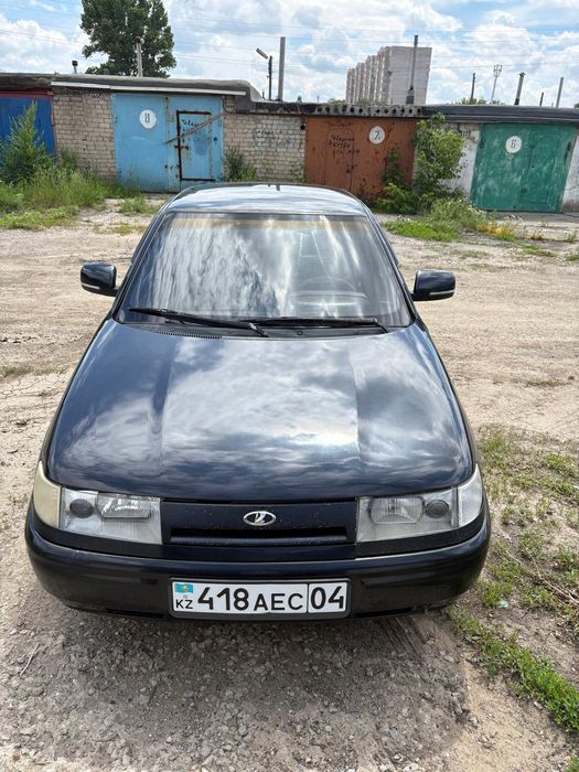 Продам машину ваз 2110