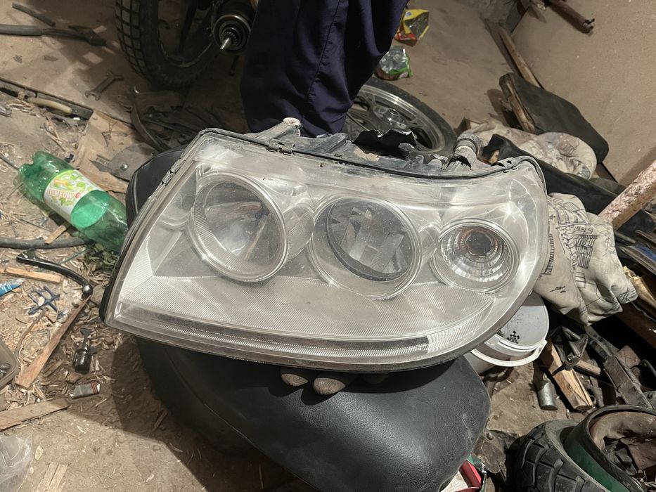 Продам фары Уаз Патриот