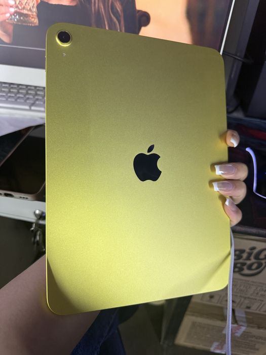 Планшет Apple iPad A16
