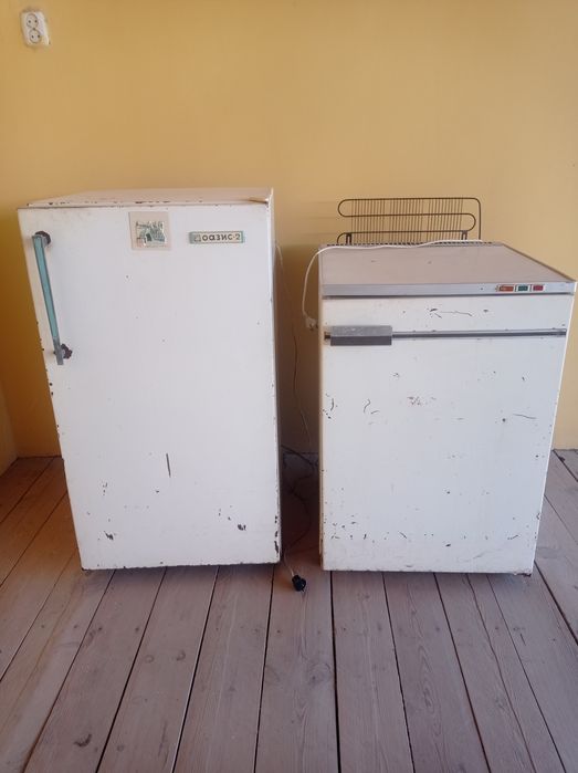 Холодильник ва морозильник сотилади. Нархи хар бири 800 Минг сумдан