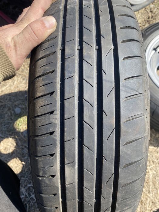 Гуми 175/65/15 Вредщайн