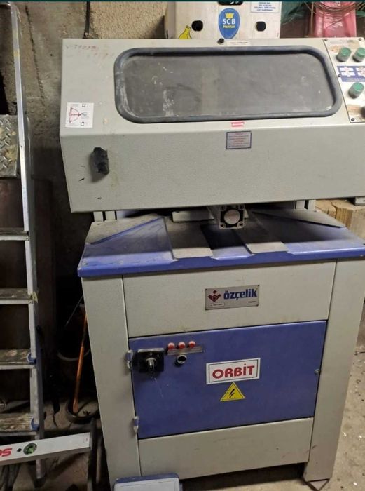 Почистваща машина за ПВЦ дограма