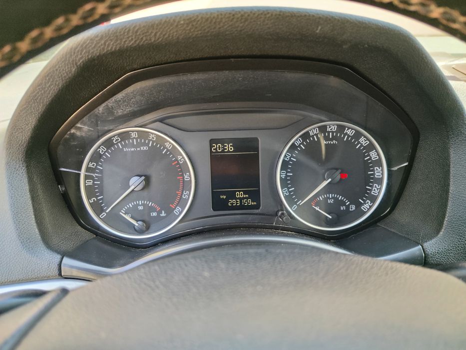 SKODA Octavia 2009 — imagine 5