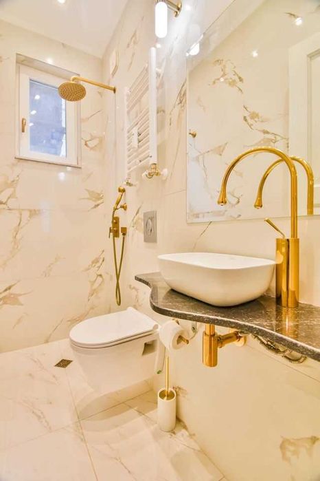 Дава се под наем Двустаен апартамент в София, Център - 70 кв.м за 750 € - Снимка #1