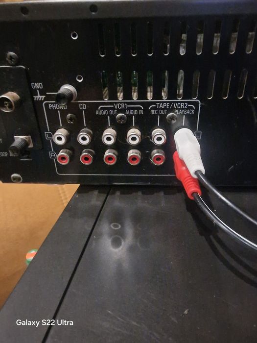 Здравей те продавам уредба марката се вижда на снимките цена 300 лева