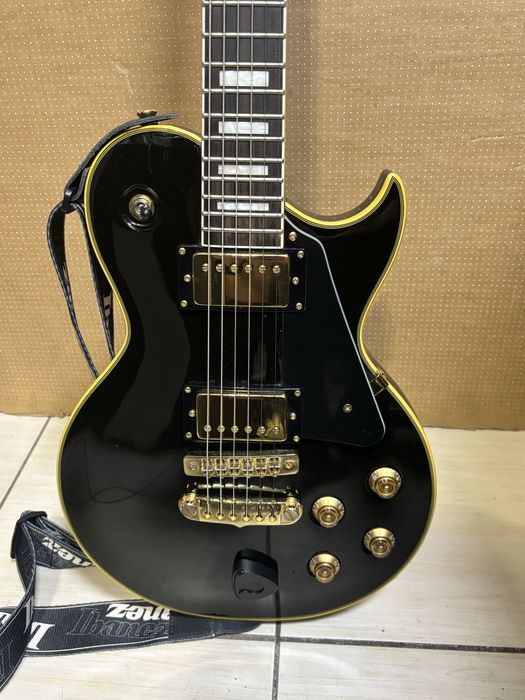 MDM vinde: Chitara electrica Aria Pro II.