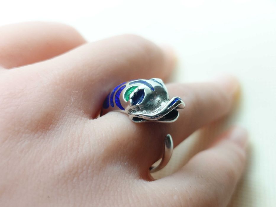 Inel din argint 925 reglabil, cu email albastru-verde, motiv pește
