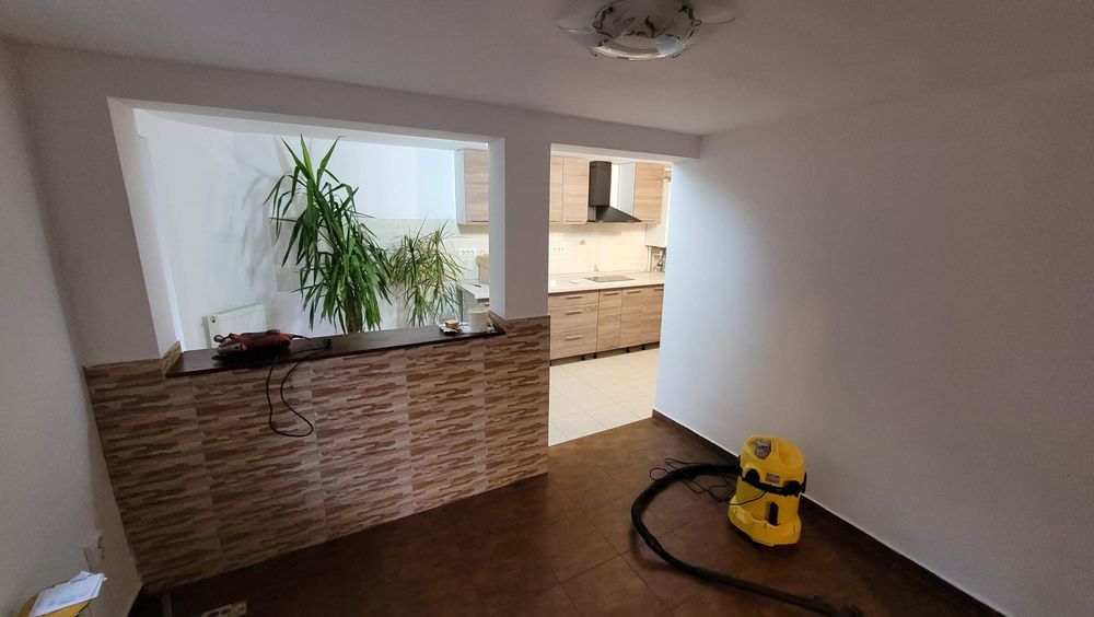 Casă 130 mp, P+M, 4 camere, 2 băi | Aleea Vlăsiei – sediu, cabinet, after-school sau locuință