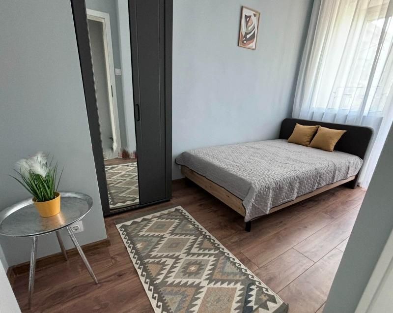 Дава се под наем Тристаен апартамент в София, Център - 90 кв.м за 1246.44 € - Снимка #5