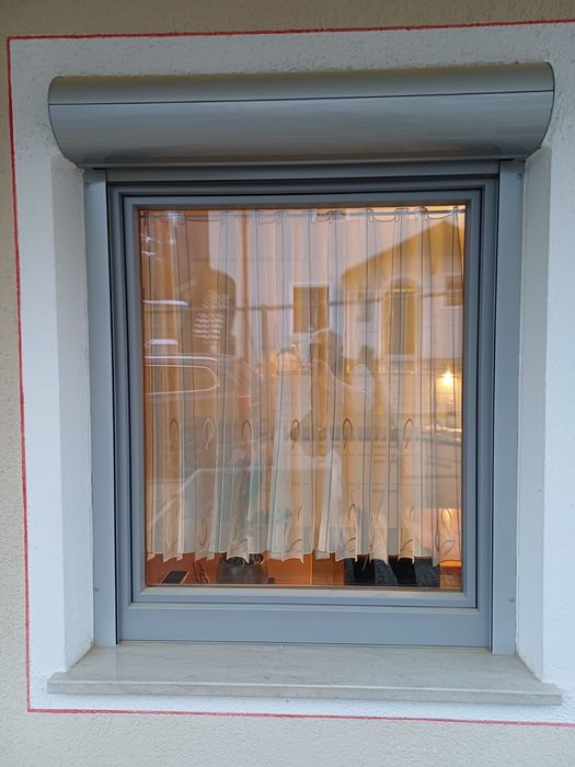 Vând rulouri exterioare