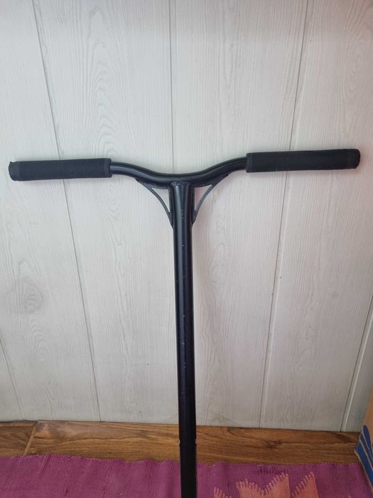 Руль на трюковой самокат