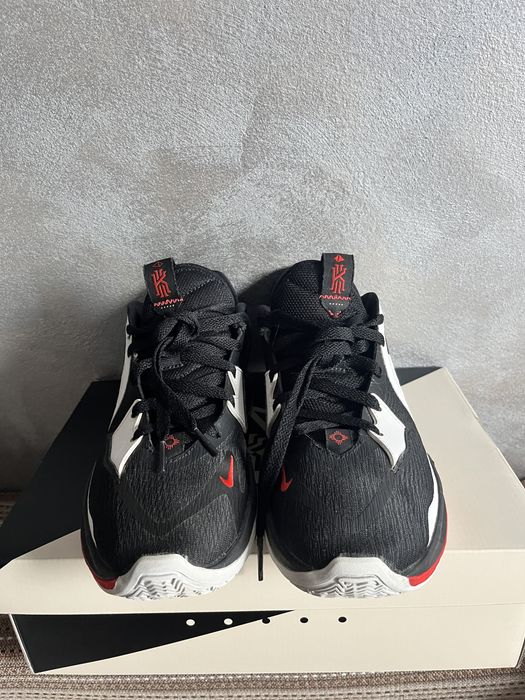 Nike Kyrie Low 5
