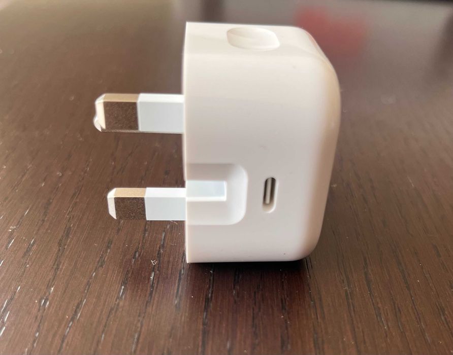 Оригинално бързо зарядно за Apple iPhone iPad 20w