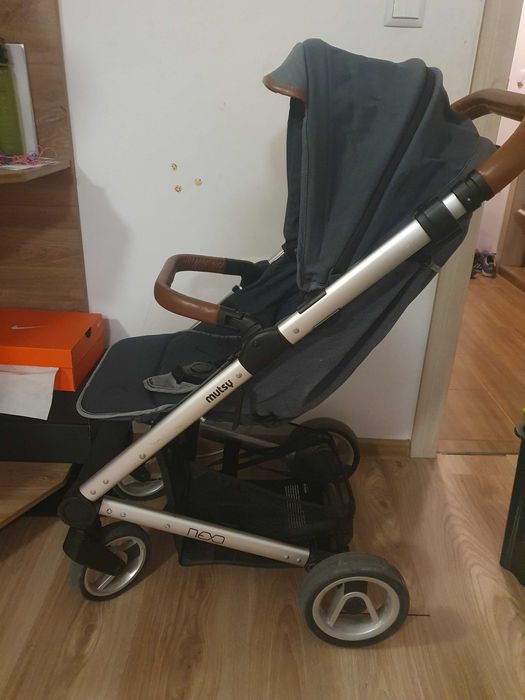 Детска количка, чувалче,дъждобран и комарник