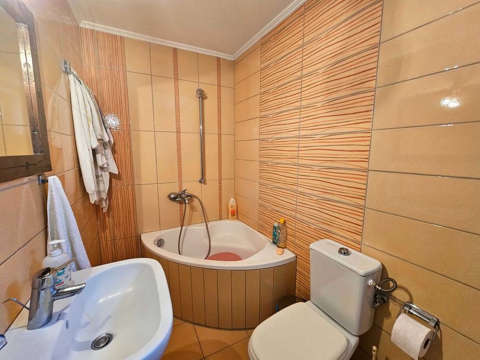 ЗА ПРОДАЖБА самостоятелна къща 148кв.м MYRTOPYTO Peramos (код 8028)