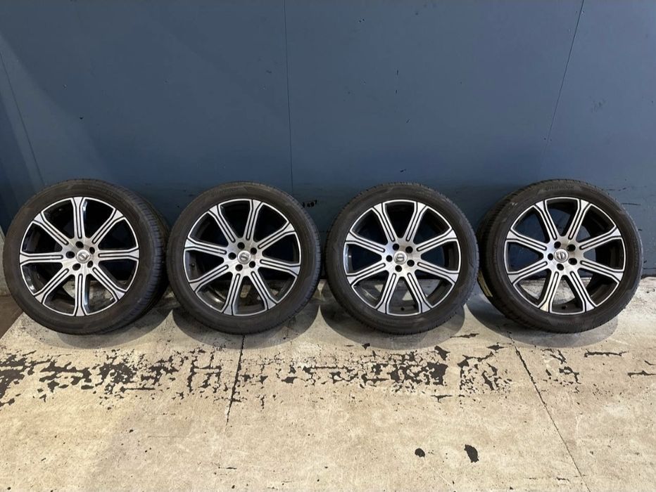 Оригинални джанти с гуми Volvo / Волво XC60 R 20" 5x108