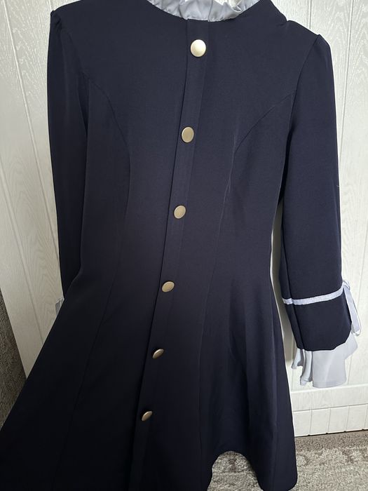 Школьное платье с капроновыми манжетами