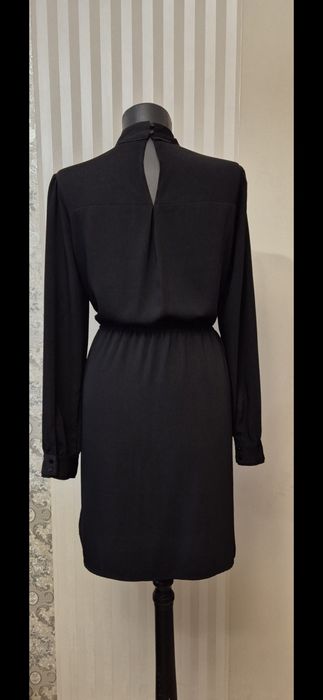 Черна къса рокля H&M