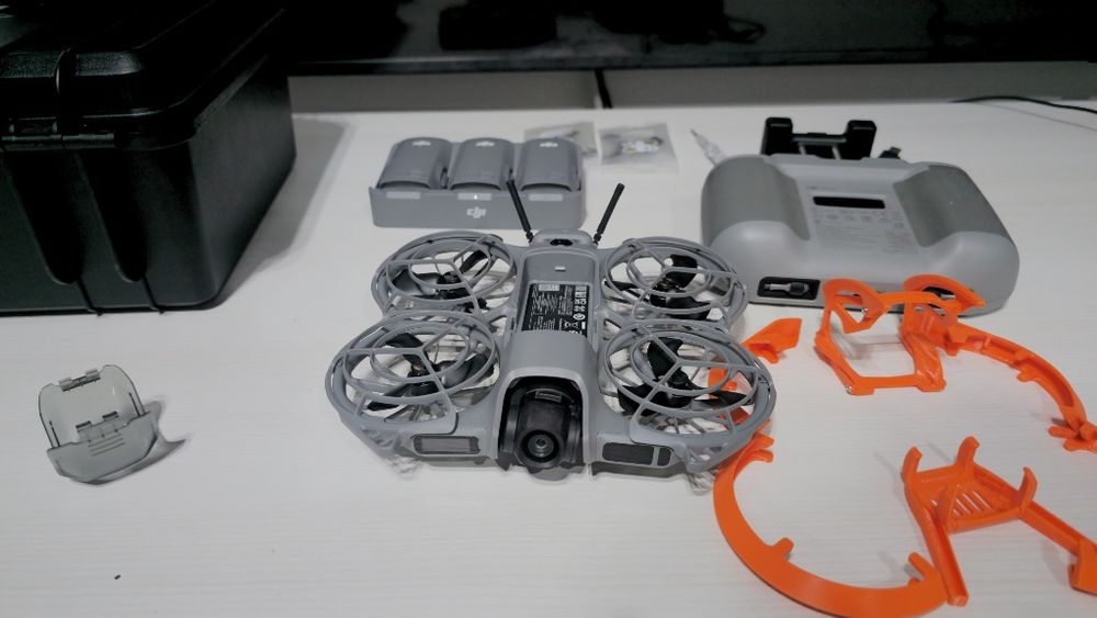 Dronă DJI - Neo 2 Fly More Combo