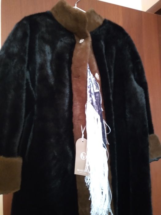 Продам шубу жен р. 52-54 новая