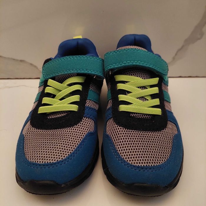 Adidasi Reserved marimea 30