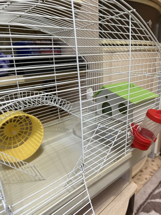 Продам большую клетку