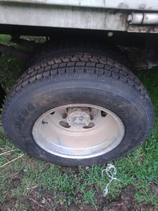 Продам машину forland