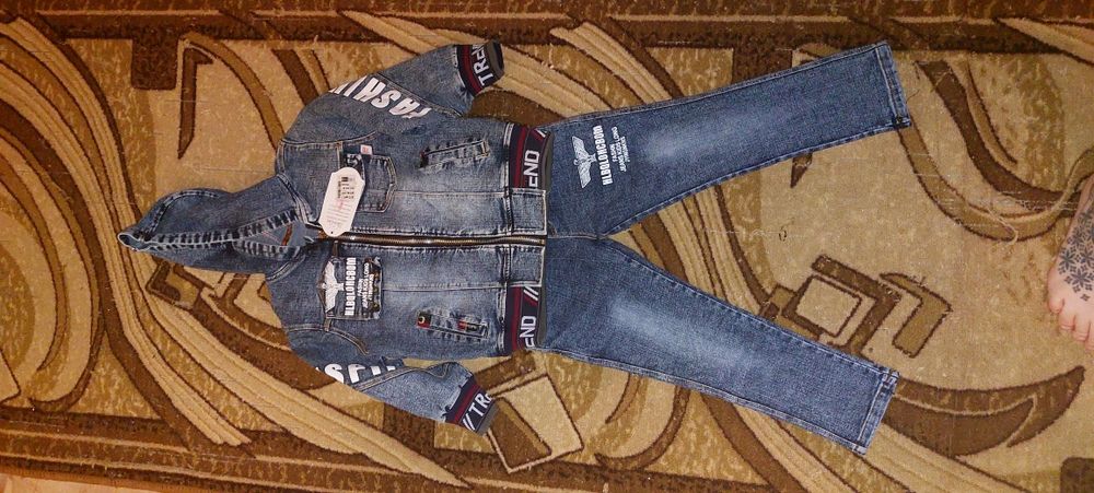 Продам детские вещи